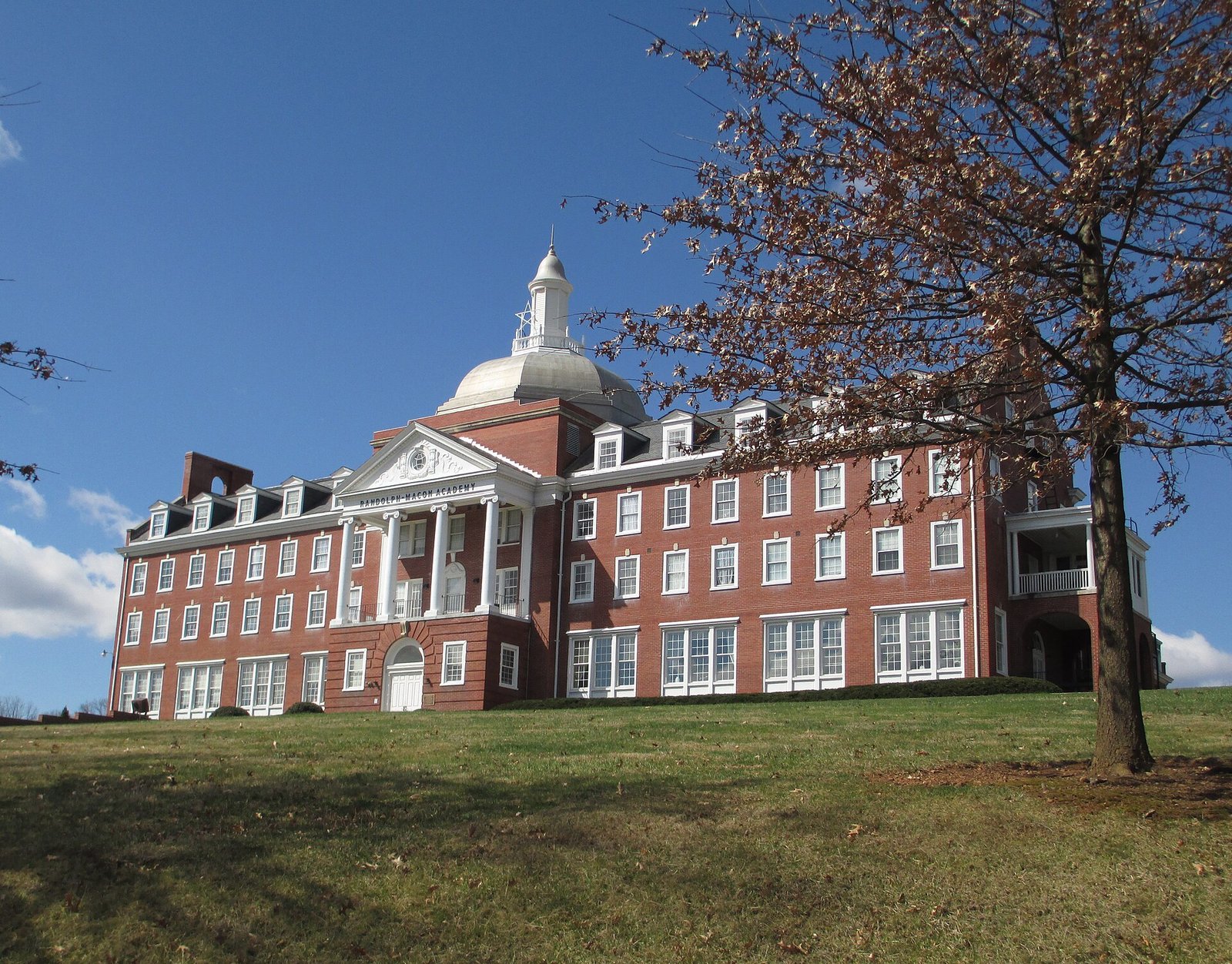 Randolph-Macon Academy campus