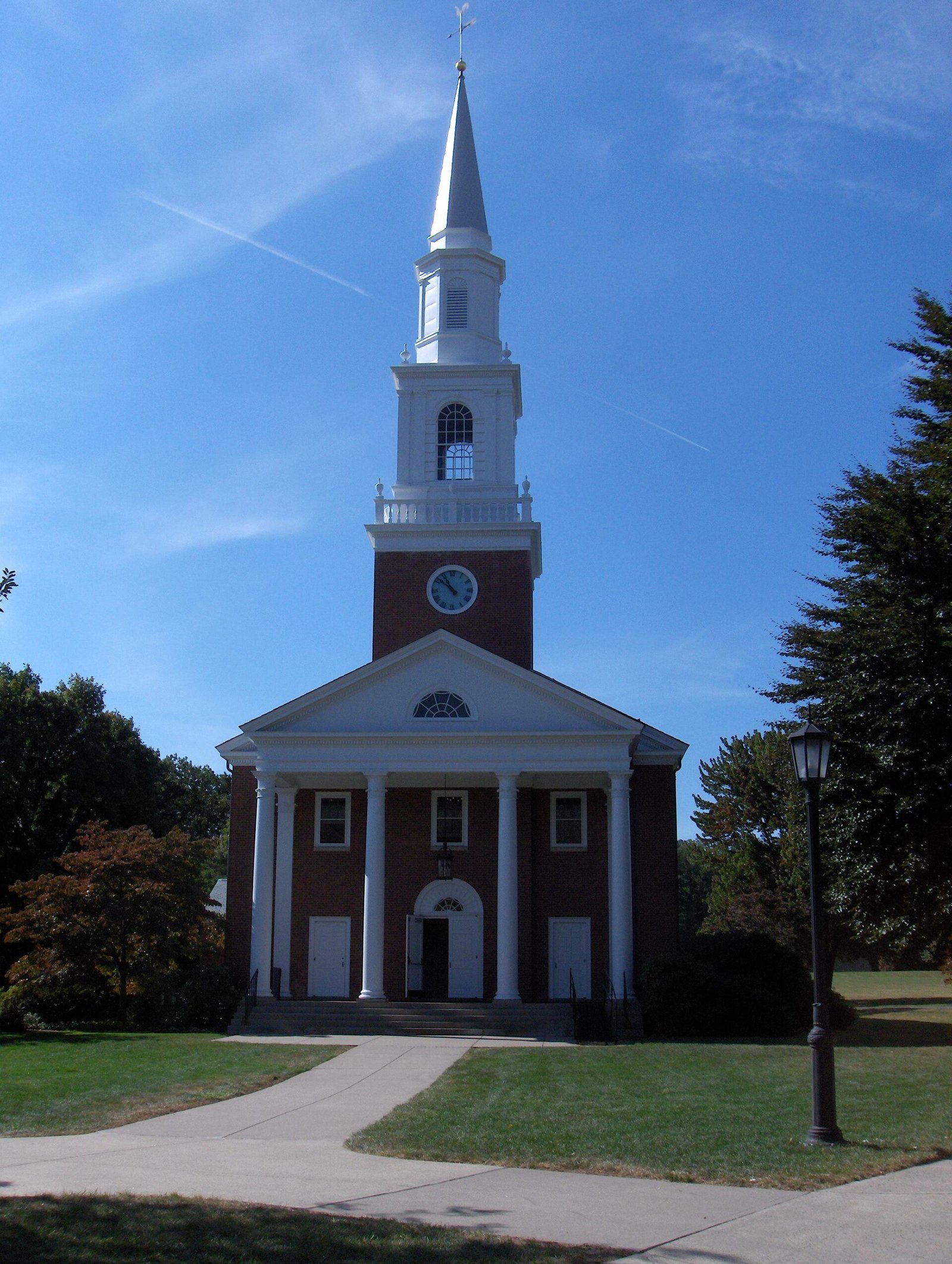 The Ethel Walker School campus