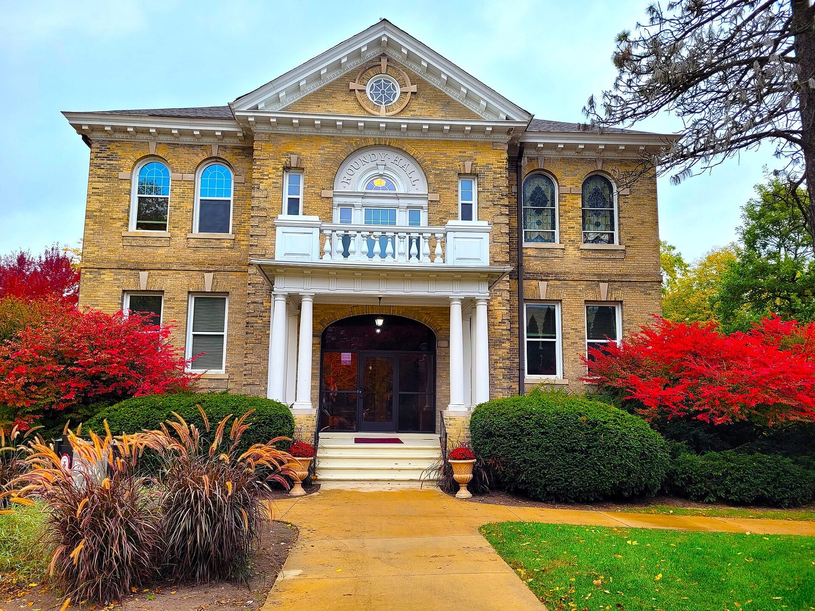 Wayland Academy campus